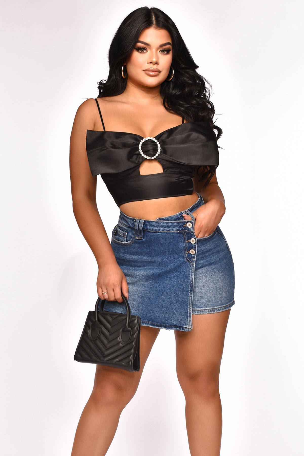 BOW DOWN CROP TOP